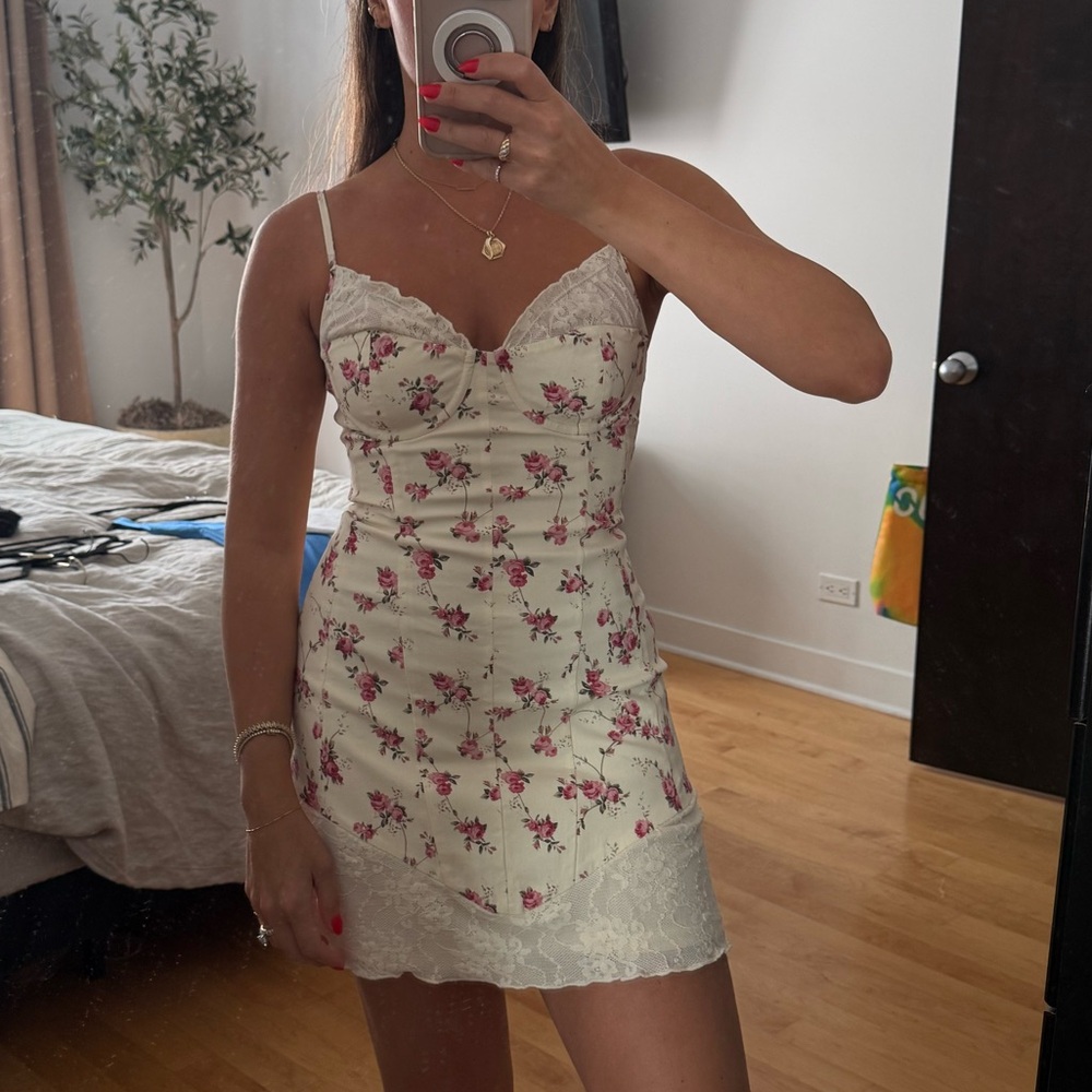WeWoreWhat Floral Lace Mini Dress